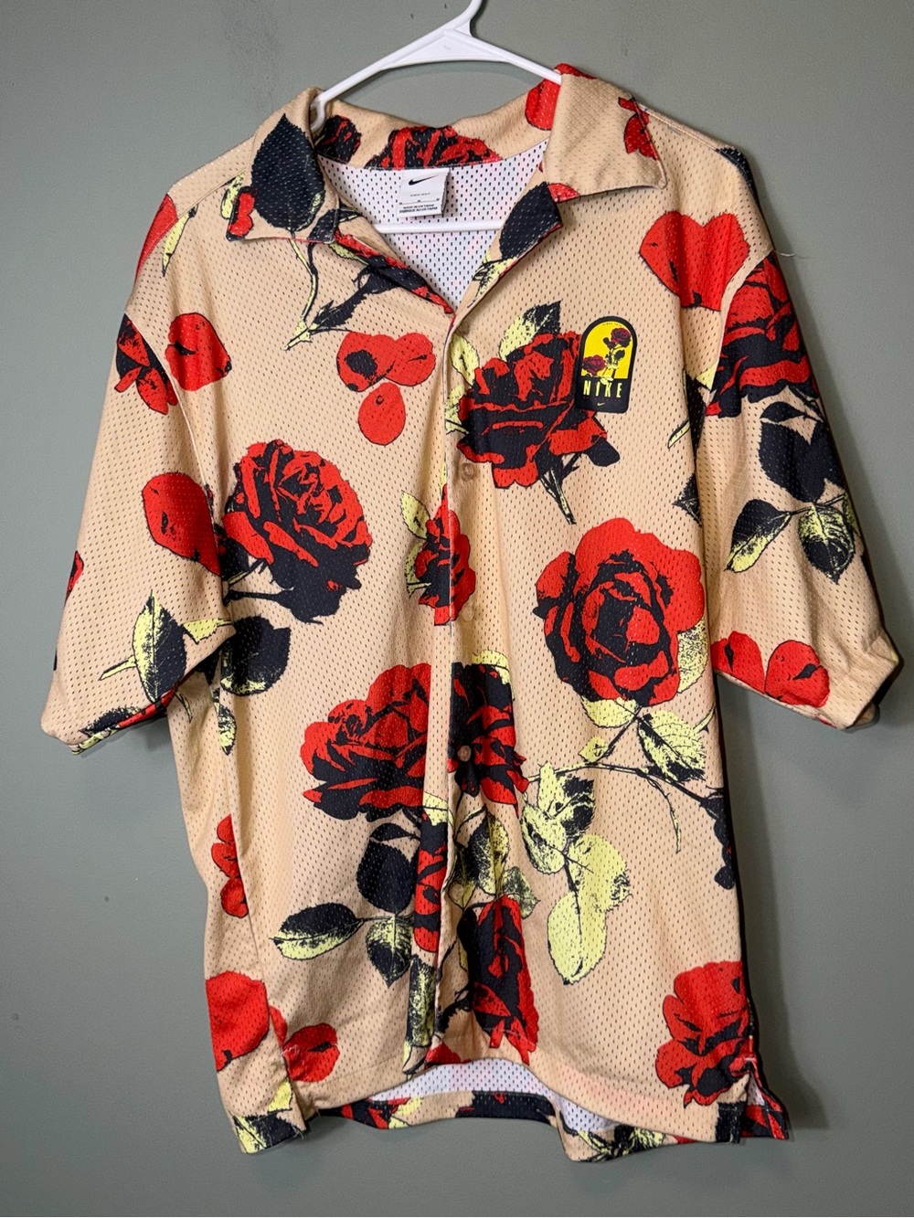 Nike Men's Rose City (City of Roses) Dri-FIT Mesh Button-Up‎ Shirt Medium